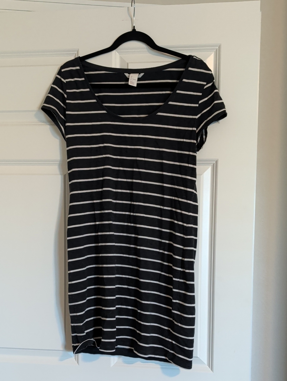 Striped Scoop Neck Black and White Women’s Dress